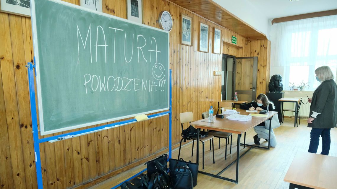 ZNP punktuje i wylicza czemu młodzi nie chcą pracować w szkole