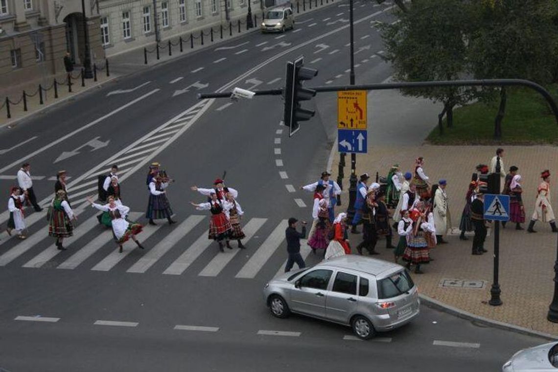 Zobacz jak Lublin wycina hołubce (zdjęcia) Zobacz jak Lublin wycina hołubce (zdjęcia)