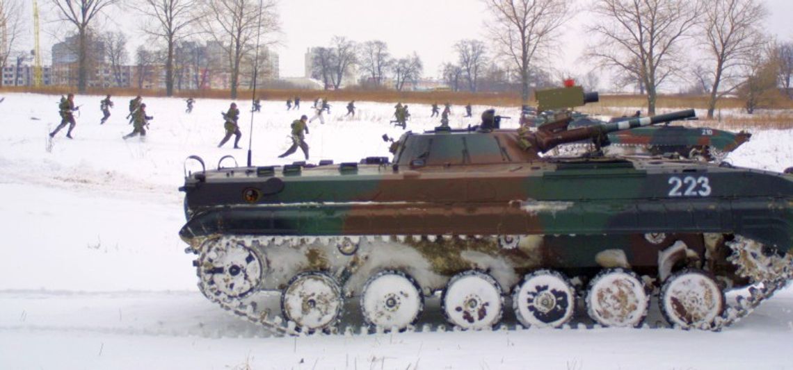 Żołnierz przestrzega przed karierą w wojsku. Po 12 latach na bruk