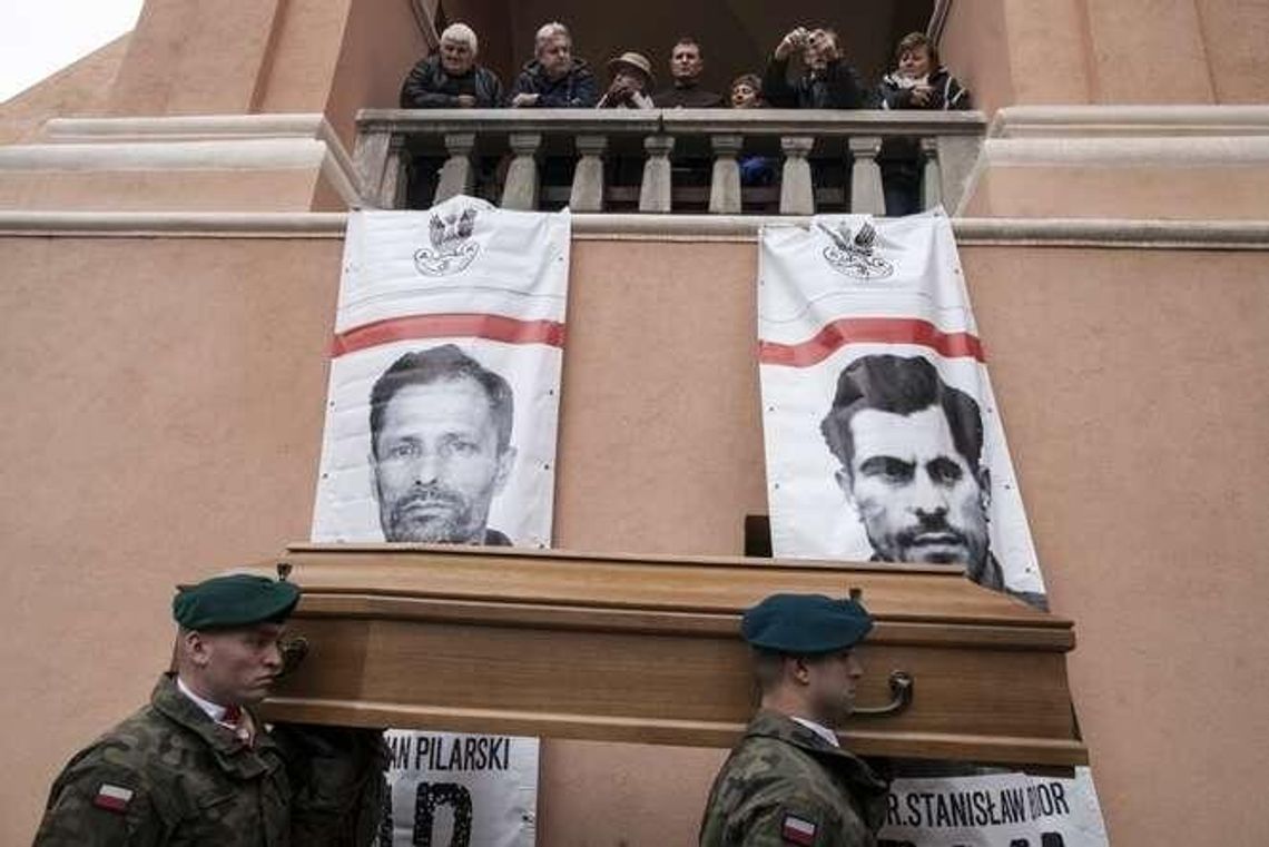 Żołnierze WiN zamordowani w Lublinie spoczęli w Radecznicy [zdjęcia]