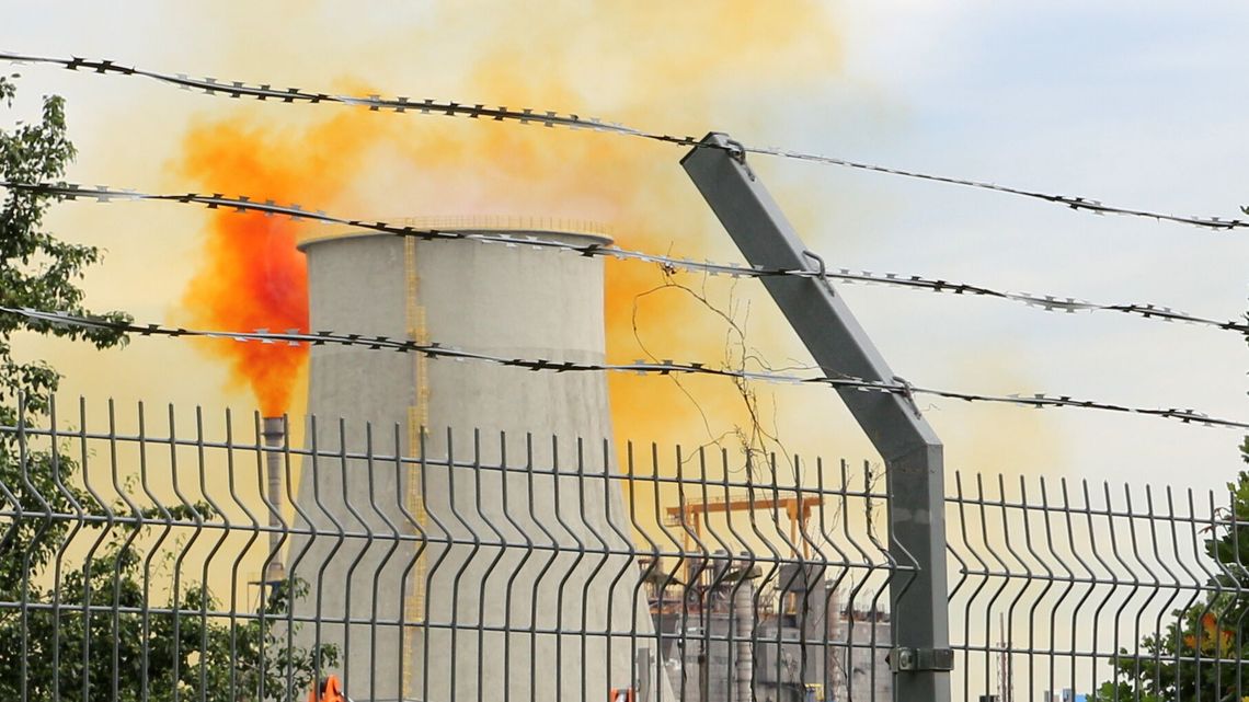 Żółta chmura nad Azotami. Spokojnie - to tylko awaria Żółta chmura nad Azotami. Spokojnie - to tylko awaria