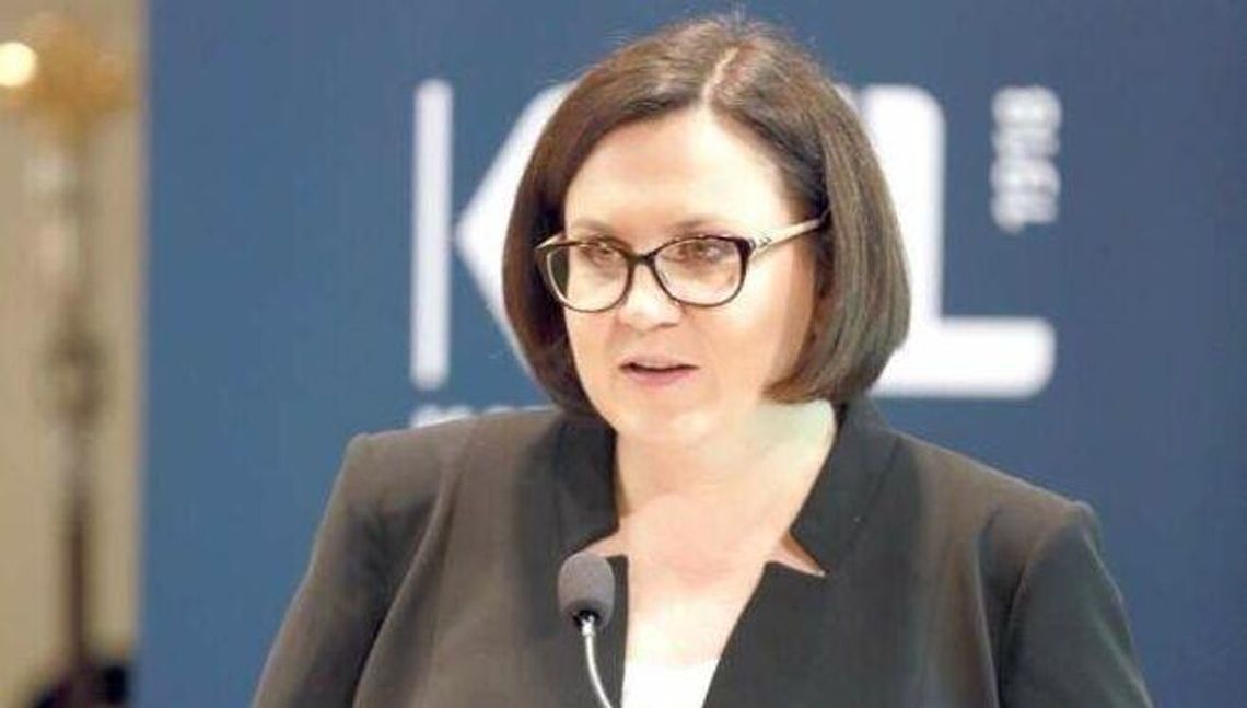 Żona posła, była posłanka… Lista „tłustych kotów” PiS