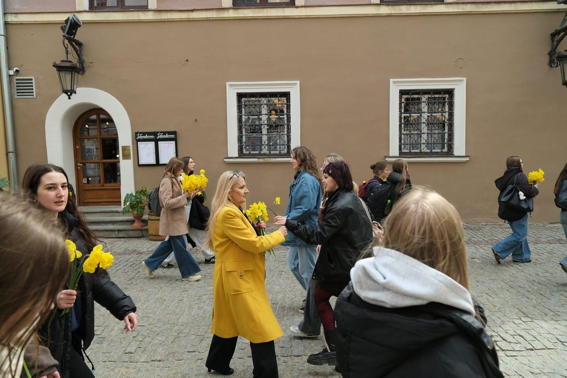 Żonkile i solidarność. Marsz Nadziei przeszedł przez Lublin Żonkile i solidarność. Marsz Nadziei przeszedł przez Lublin