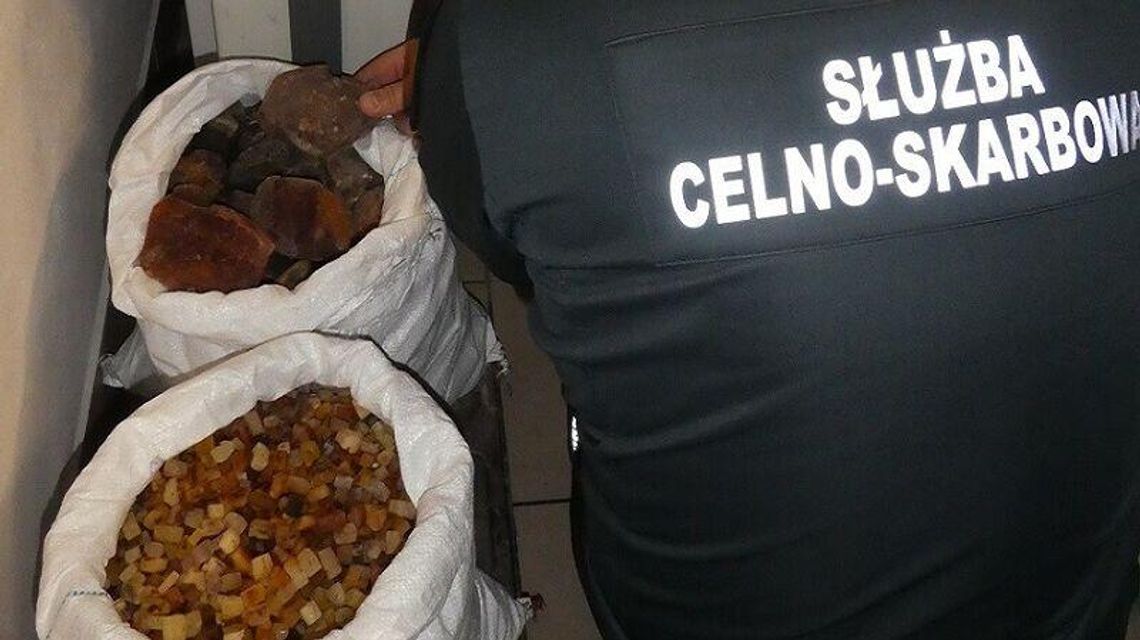 Zosin. Wpadł na granicy z bursztynem za ponad 300 tys. złotych
