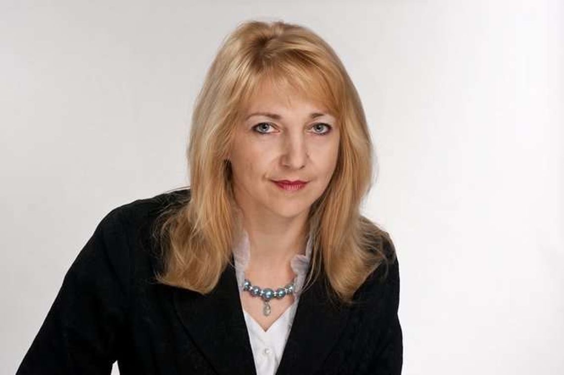 Zrezygnowała z pracy w szkole, zrzekła się mandatu radnej. Dostała nową pracę Zrezygnowała z pracy w szkole, zrzekła się mandatu radnej. Dostała nową pracę