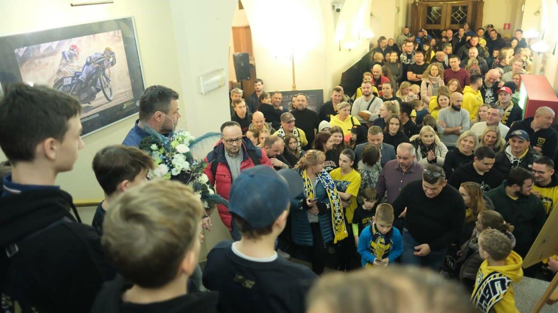 Żużel, kolejne mistrzostwo i... zdjęcia 