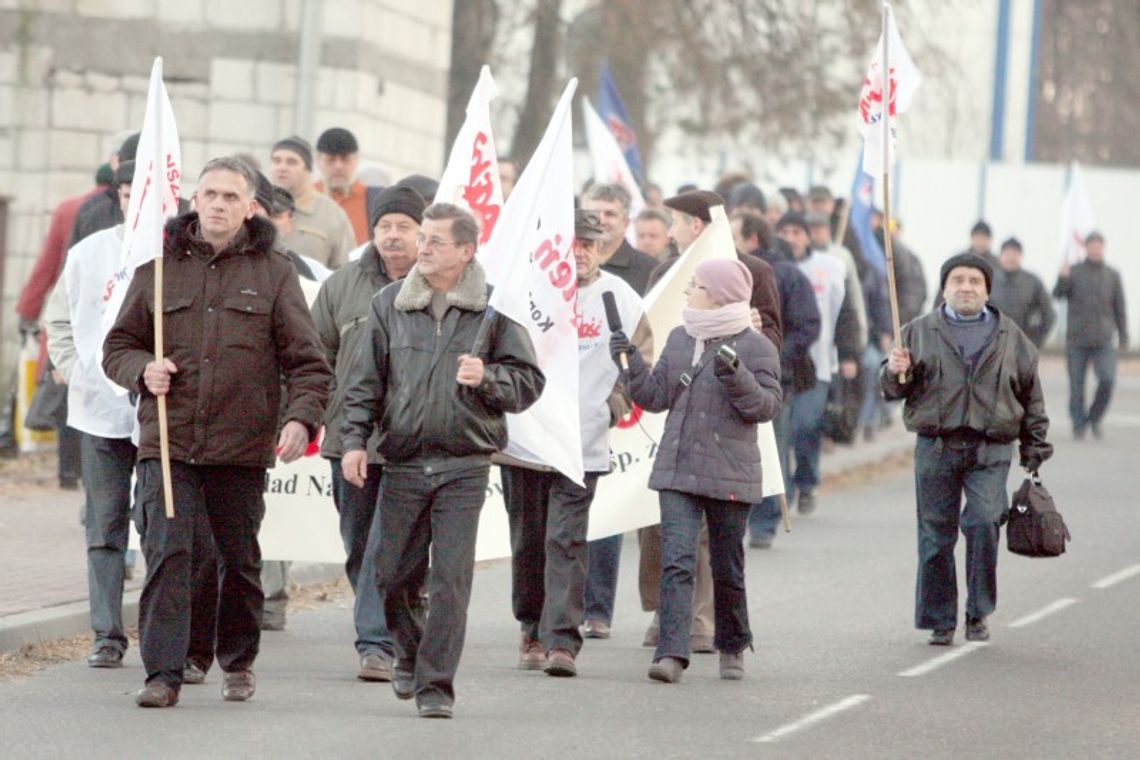 Związkowcy pikietowali przed bramą PZL-Świdnik