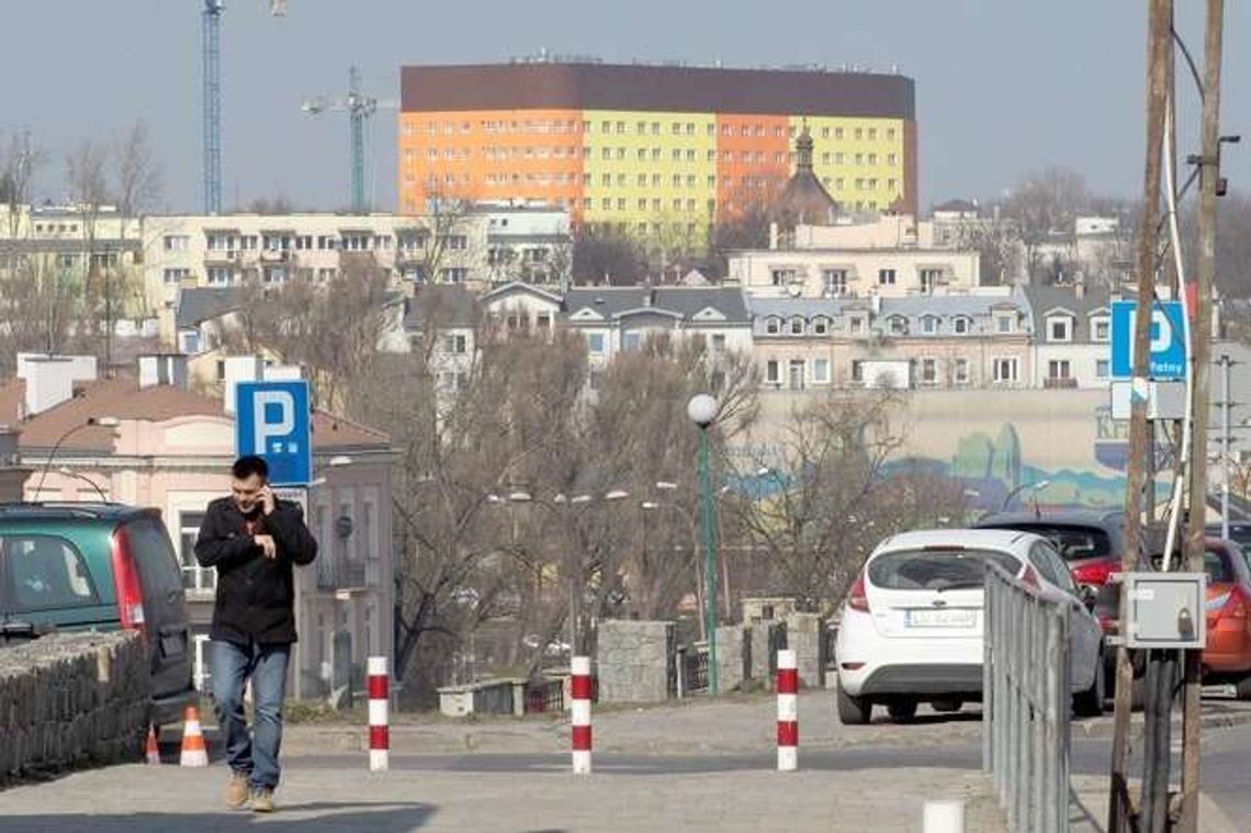 Związkowcy z Centrum Onkologii Ziemi Lubelskiej: Nie ma pieniędzy na leczenie raka