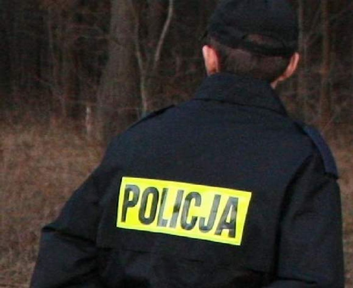 Zwłoki dwóch mężczyzn przy wysypisku śmieci. Zabił ich jad kiełbasiany?