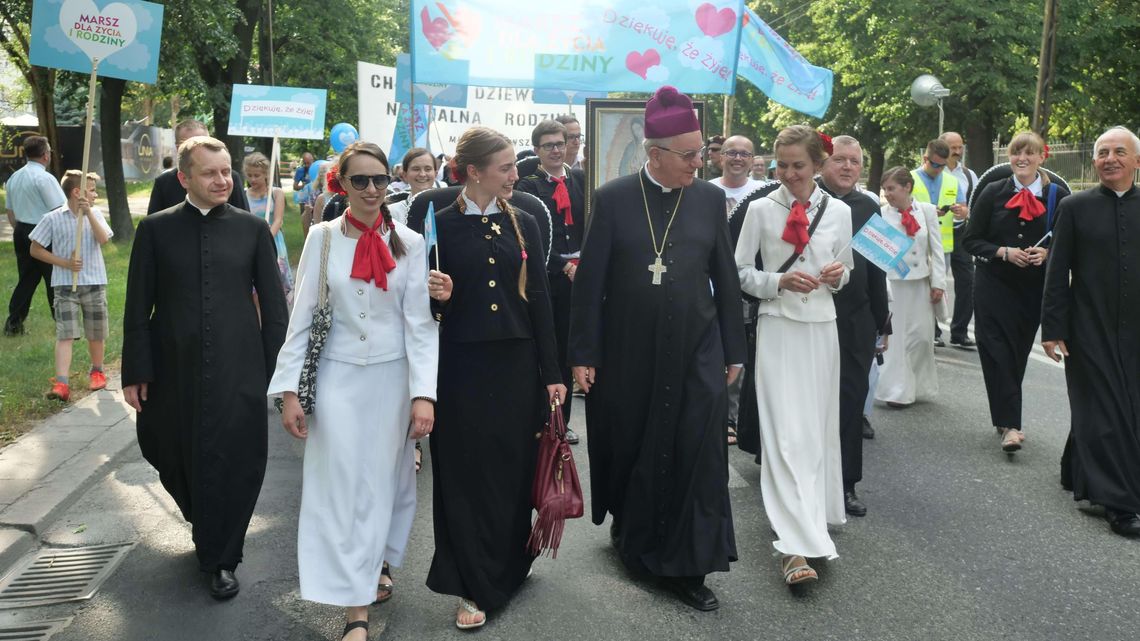 "Życie i rodzina są dla mnie najważniejsze". Coroczny marsz przeszedł ulicami Lublina 