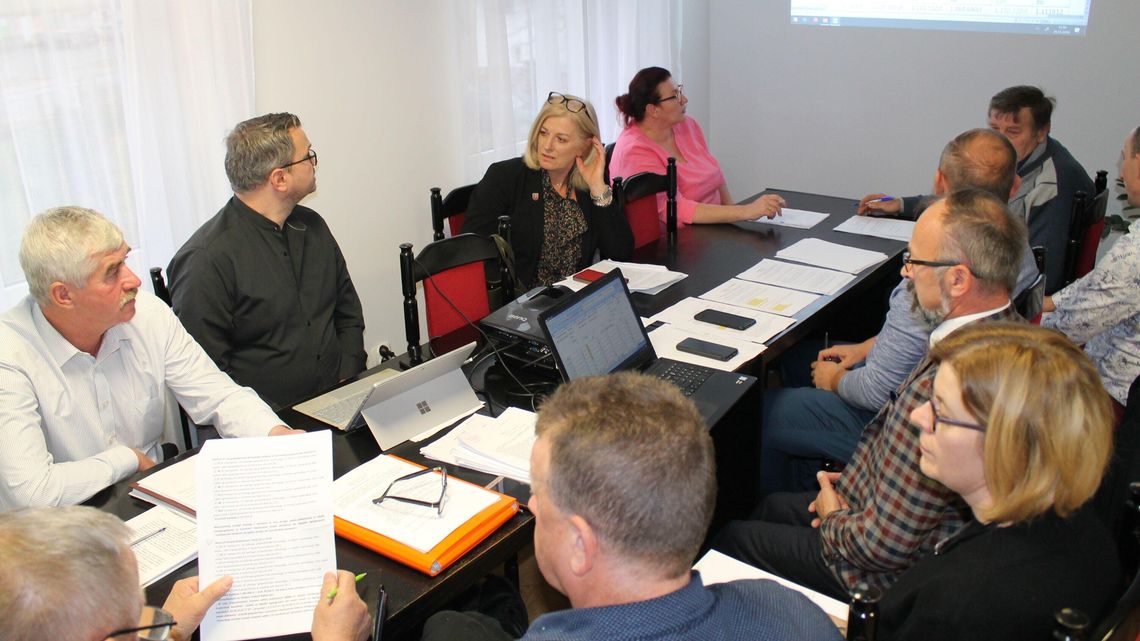 Żyrzyn. Nowy radny nie miał konkurencji. Teraz wszyscy są z klubu wójta Żyrzyn. Nowy radny nie miał konkurencji. Teraz wszyscy są z klubu wójta