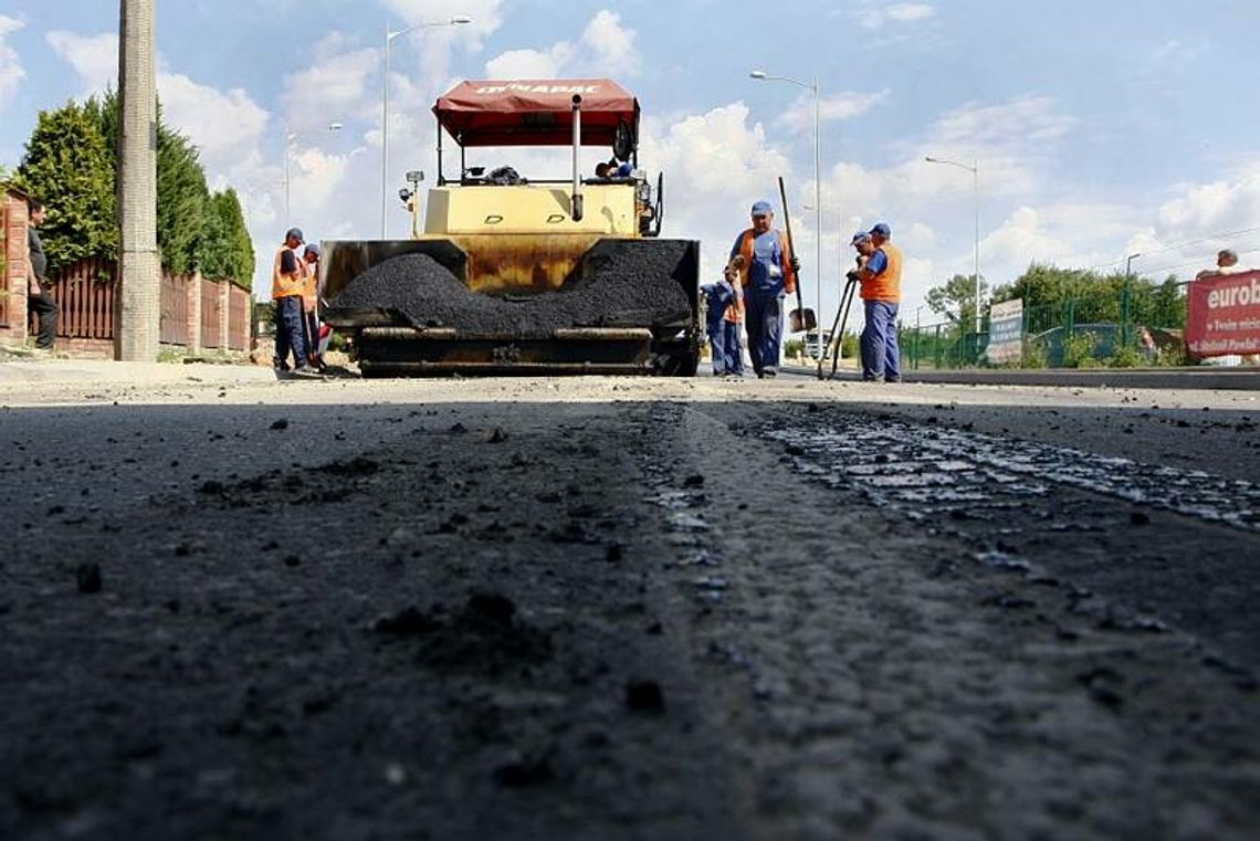 Żyrzyn: Prawie 10 milionów na nowe drogi i halę sportową