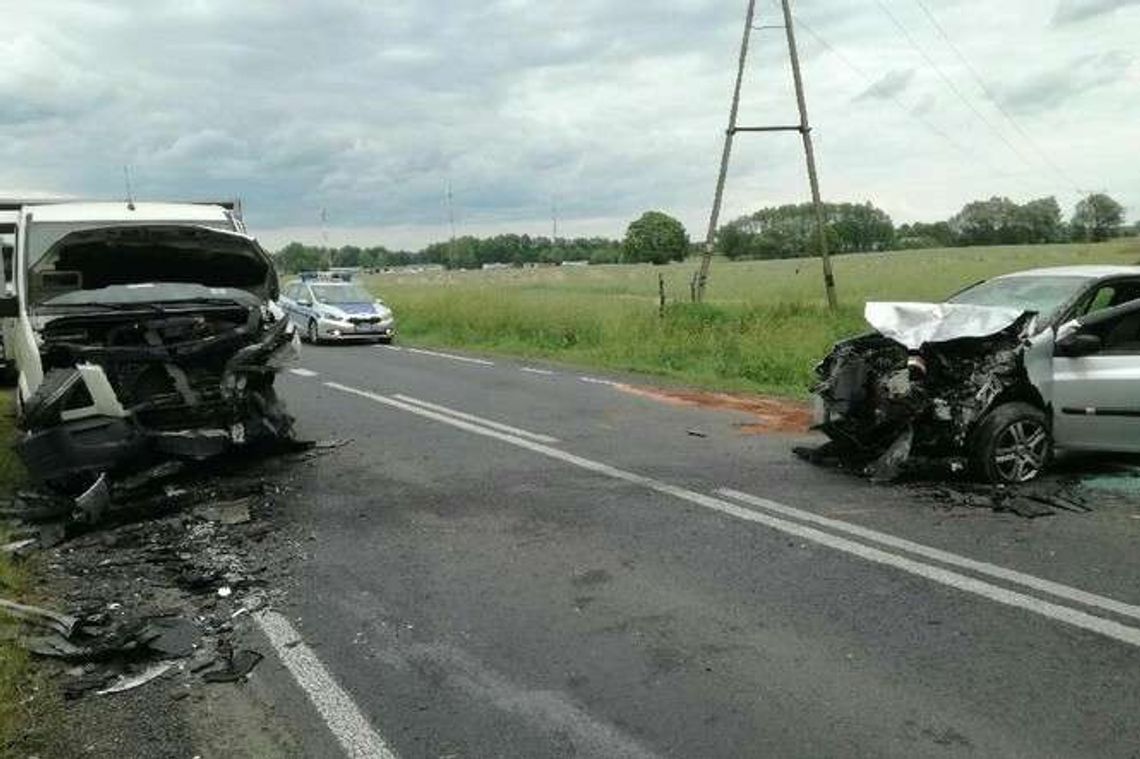 Żyrzyn: Wypadek przed rondem. Droga 824 jest zablokowana