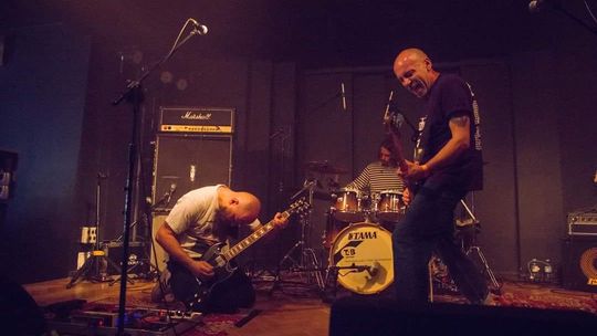 DRUGS & DRIVE w Pubie Pod Ziemią Drugs & Drive