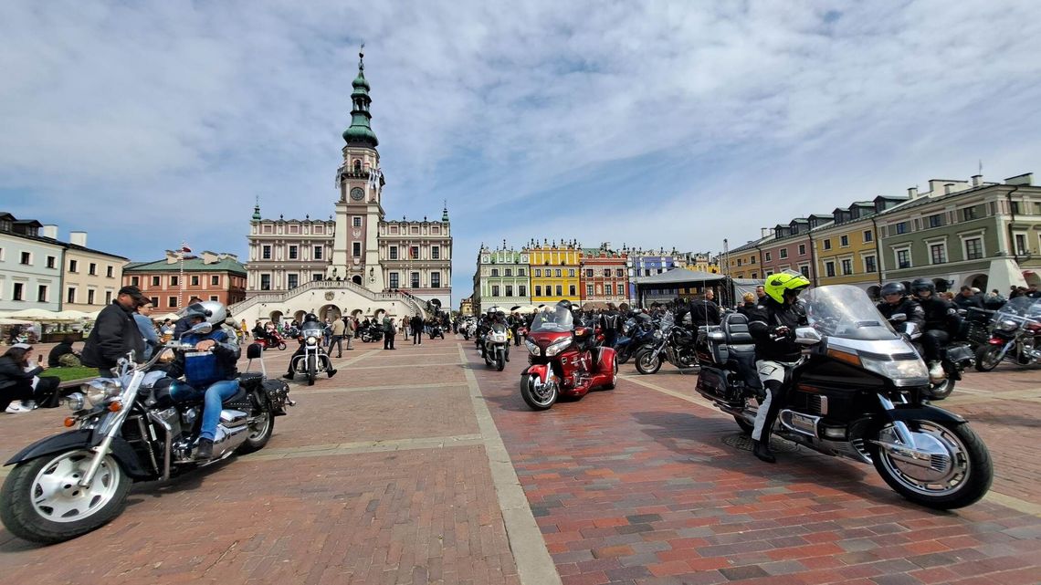 Tego jeszcze w Zamościu nie było. Setki motocyklistów i dużo krwi Tego jeszcze w Zamościu nie było. Setki motocyklistów i dużo krwi