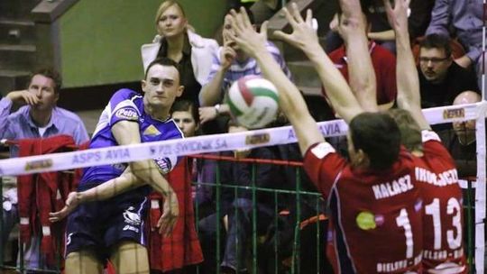 Mecz siatkówki Avia - BBTS.