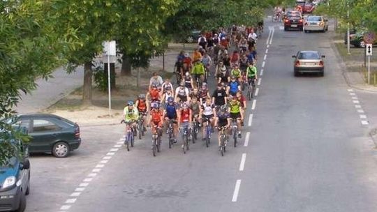 Przejazd rowerzystów przez Lublin