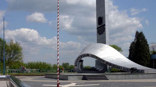 Pomnik Lotnika w Dęblinie (nr 66)