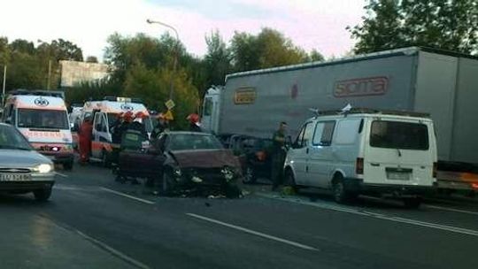 Wypadek na al. Warszawskiej