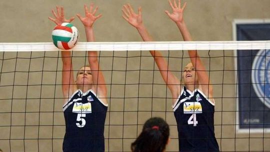 Tomasovia Tomaszów Lub. - Siarka Tarnobrzeg (2:3)