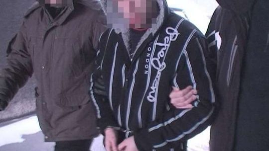 Zatrzymanie ws. napisu \"Arbeit macht frei\"