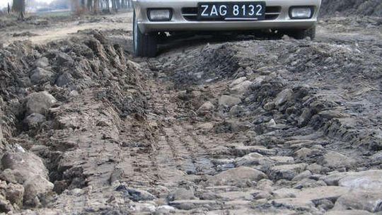 Usiana dziurami gmina Mircze
