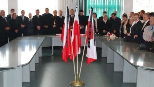 Milczący marsz i uroczysta sesja w Chełmie