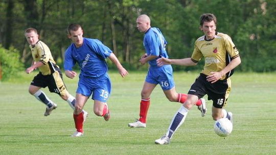 Cisy Nałęczów – Huragan Międzyrzec Podlaski 2:3