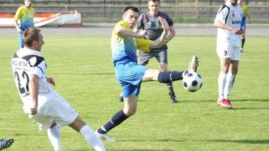 Przegrana ze Stalą 0:2.