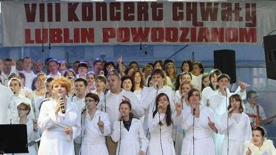 VIII Koncert Chwały.