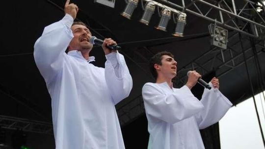 Chadek Gospel Choir