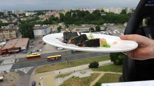 Dinner in the sky w Lublinie: Uczta 50 metrów nad ziemią
