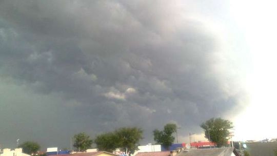 Burza nad Węglinem w Lublinie 8.07.2011