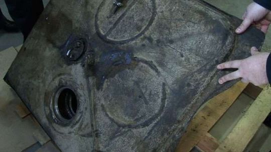 Koroszczyn: Celnicy zniszczyli komunistyczne gadżety 