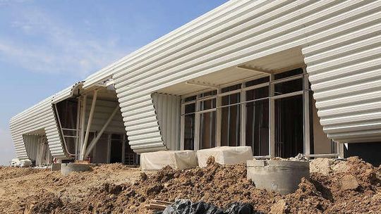 Lotnisko w Świdniku: Terminal wewnątrz i zewnątrz