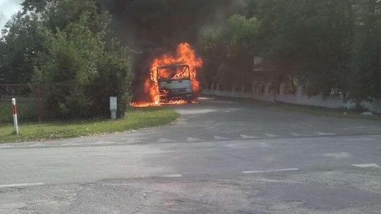 Kostomłoty: Pożar ciężarówki