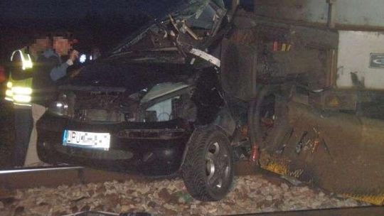 Stara Wieś: Wypadek na przejeździe kolejowym
