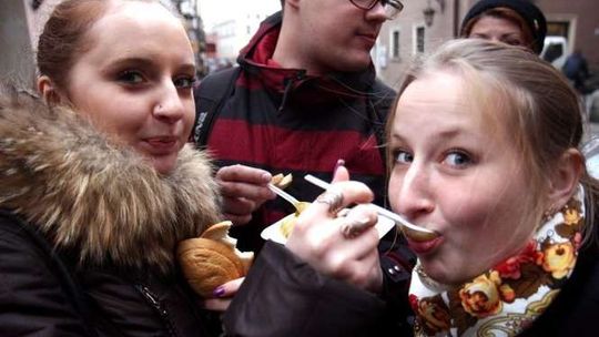 Akcja "Jedzenie zamiast Bomb"