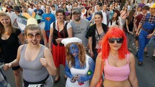 Dni Kultury Studenckiej: Korowód studentów (zdjęcia)