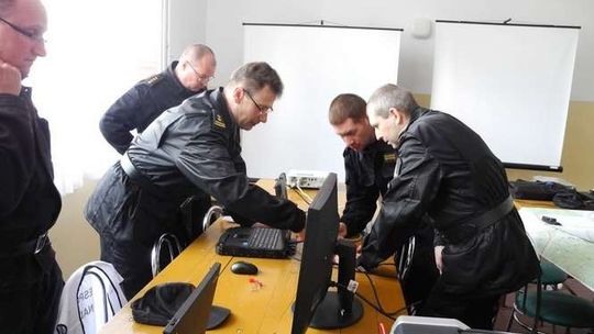 Strażacy ćwiczą na wypadek katastrofy