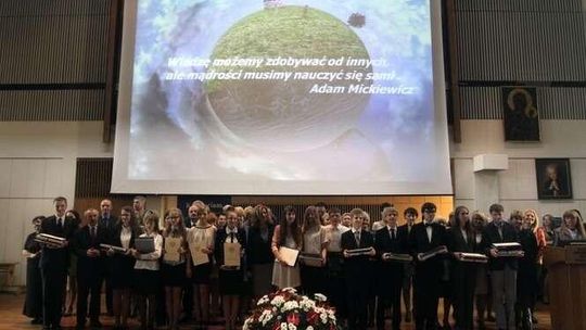 Wręczenie nagród laureatom konkursów przedmiotowych