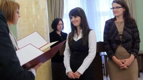 Studenci dostali stypendia od Marszałka