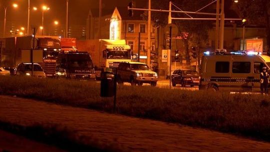 Pożar samochodu na al. Tysiąclecia w Lublinie