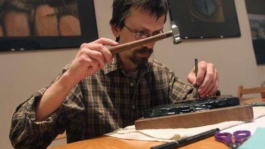 Stare techniki złotnicze w MDK nr 2 w Lublinie Stare techniki złotnicze w MDK nr 2 w Lublinie