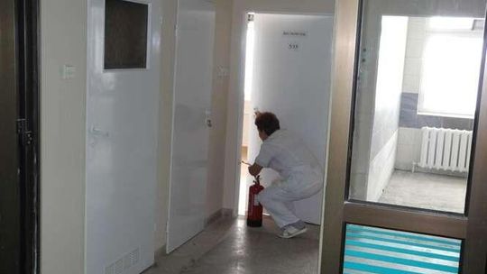 Ćwiczenia służb w szpitalu \"papieskim\" w Zamościu