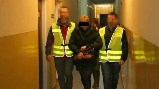 Zatrzymania pielęgniarek i lekarzy. Przychodnia wyłudziła 12 mln zł z NFZ