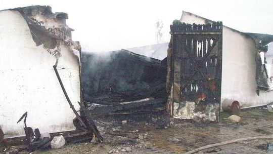 Witowice: Pożar kurnika Witowice: Pożar kurnika