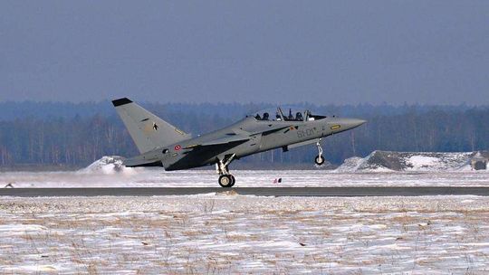 W Dęblinie testują odrzutowiec M-346 W Dęblinie testują odrzutowiec M-346