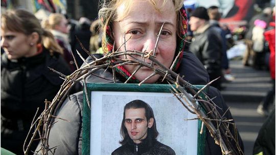 Plac Niepodległości w Kijowie na Ukrainie. Zdjęcia z Majdanu