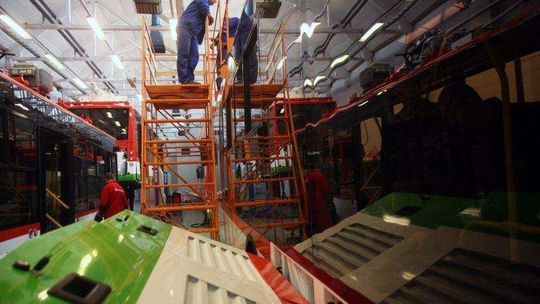 Montaż trolejbusu Ursus Montaż trolejbusu Ursus